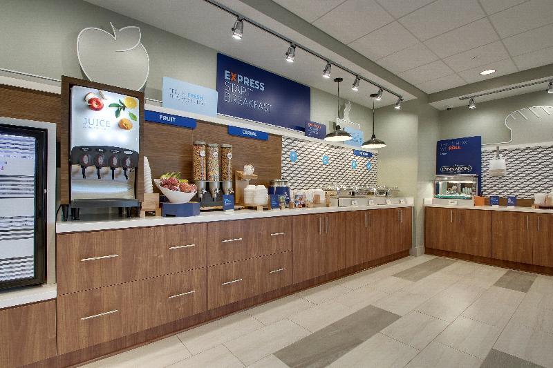 Holiday Inn Express & Suites - Elizabethtown North By Ihg Exterior foto